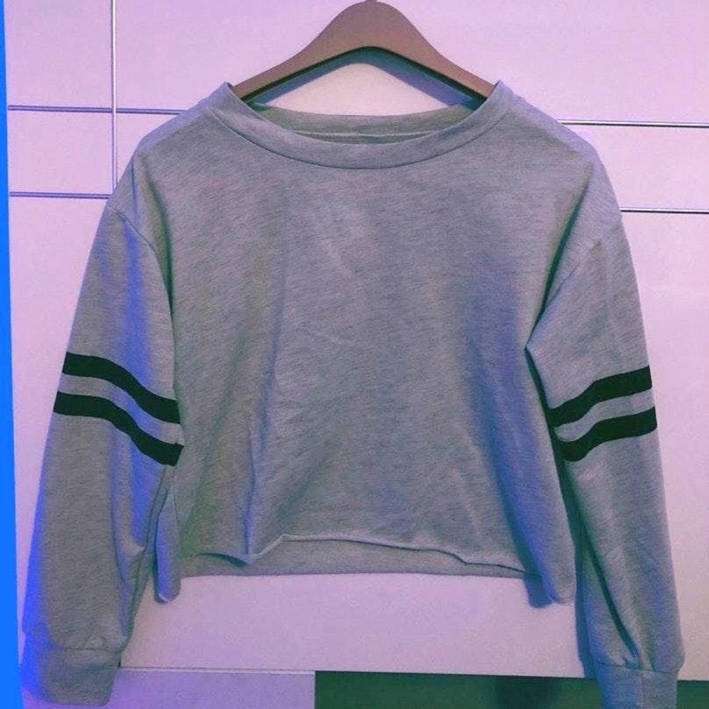 Black Striped Long Sleeve Crop Top